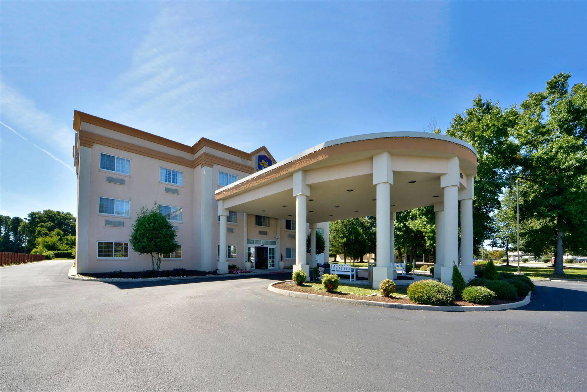 Best Western Plus Newport News Exterior photo